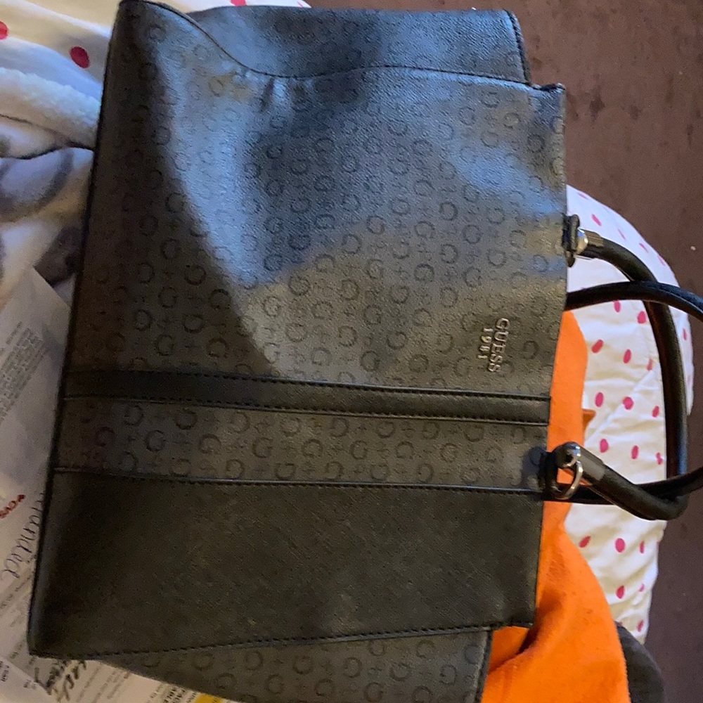Guess purse